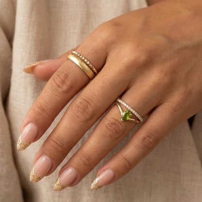 14K Solid Gold Engraved Gear Ring, Sparkly Striped Wedding