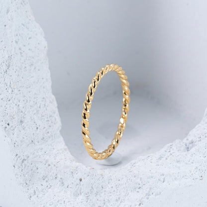 14K Solid Gold 1.6 mm Rope Twist Ring, Dainty Twisted Wedding Band