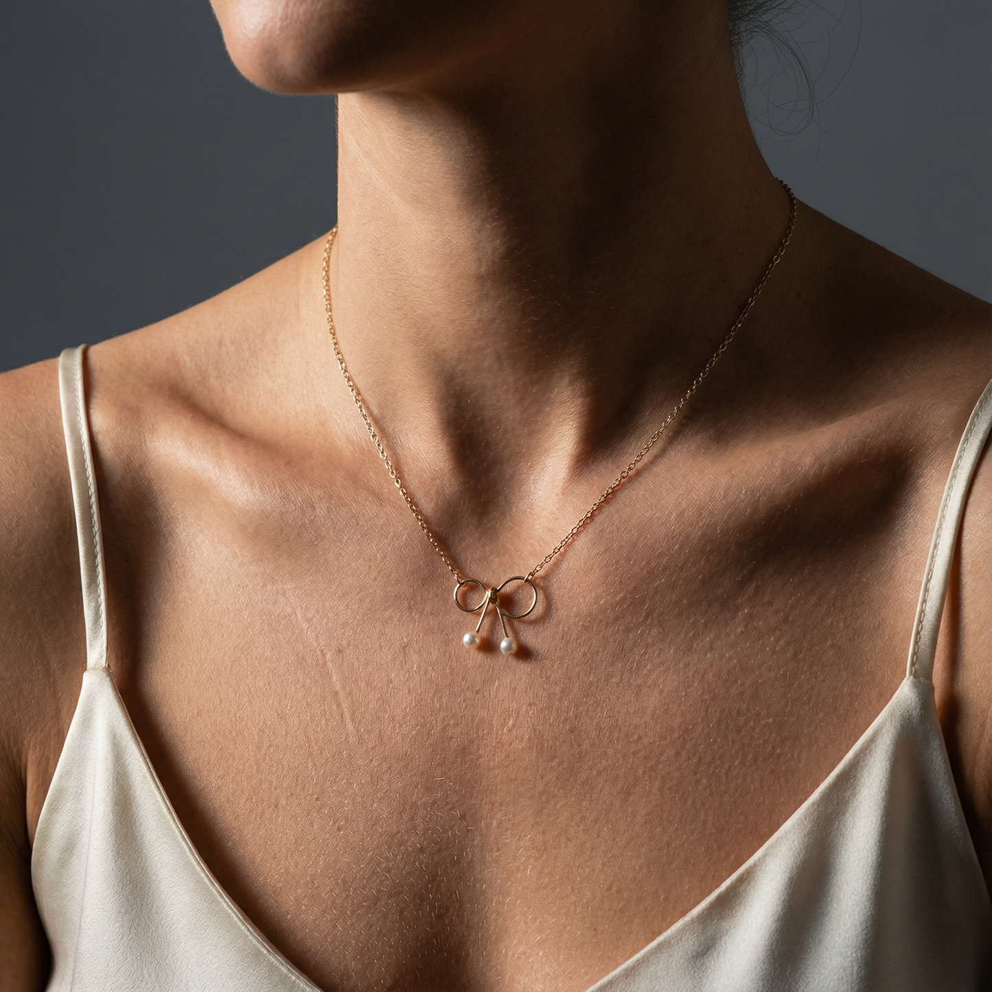 14K Gold Natural Pearl Bow Necklace