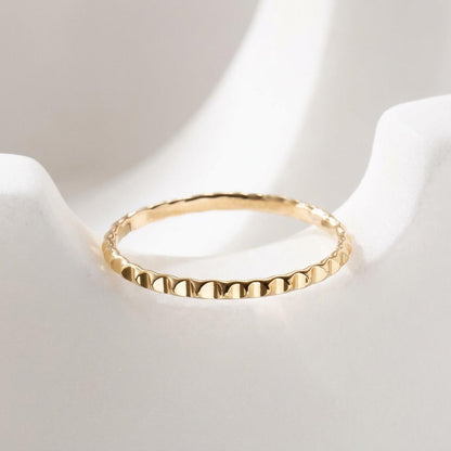 14K Solid Gold Engraved Gear Ring, Sparkly Striped Wedding
