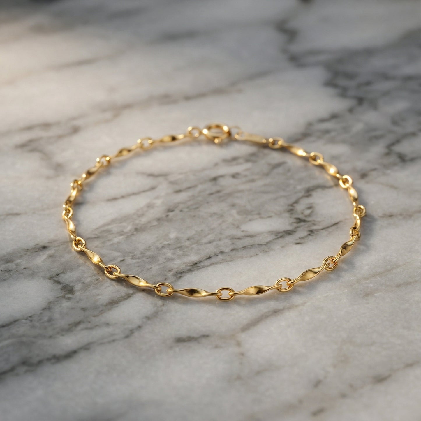 14k gold wave pattern bracelet