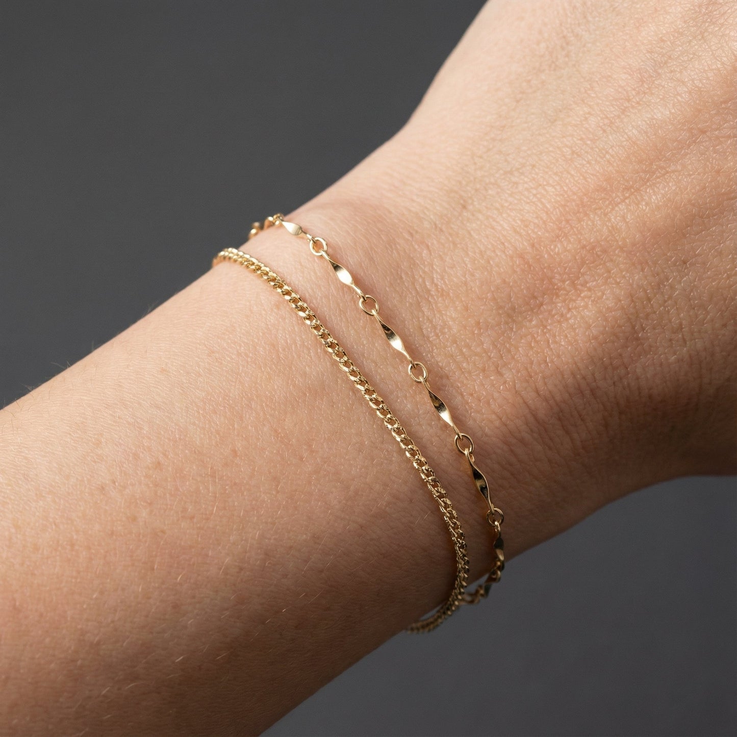 14k gold wave pattern bracelet