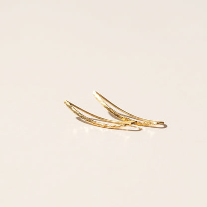 14k gold U-shaped hammered earrings