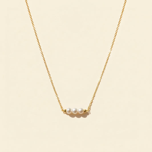 14K Gold Natural Pearl Smile Necklace